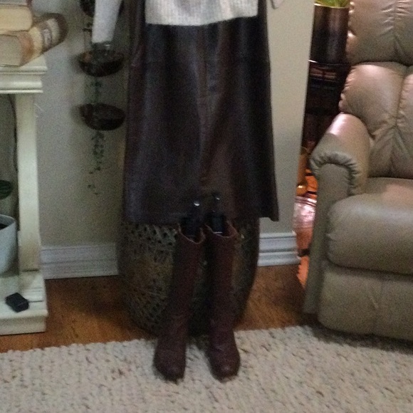 STUDDED and Textured Italian Leather Boots Size 39 - Picture 11 of 11